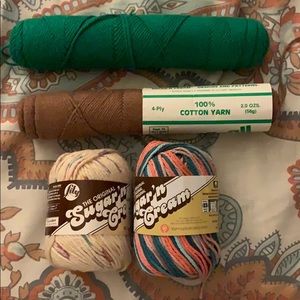 Sugar and cream cotton yarn lot 4